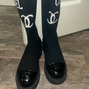 FLAT SOCK BOOTS